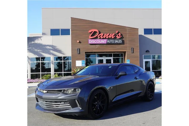 $17765 : 2016 Camaro 1LT image 1