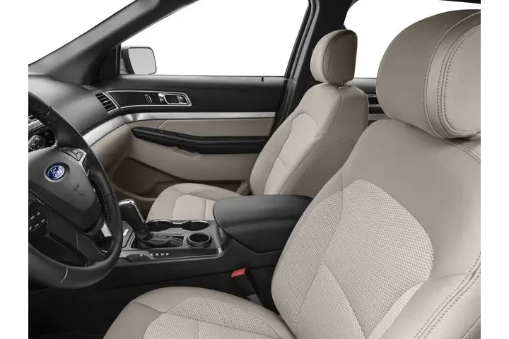 $14169 : Ford Explorer 2017 AWD XLT 4 image 9