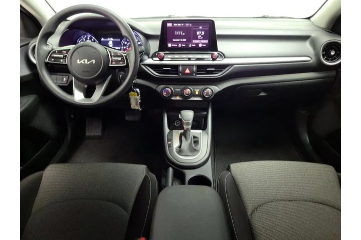 $19998 : Kia Forte 2024 LXS 4dr Sedan image 9