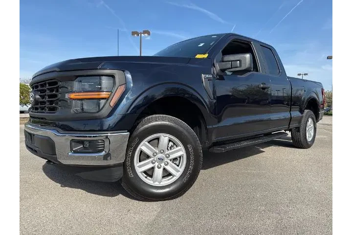 $38000 : Ford F-150 2024 4x4 XL 4dr S image 3