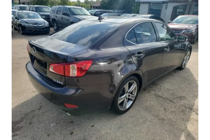 $9500 : 2012 IS 250 image 6