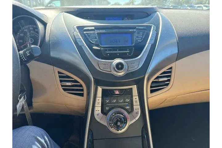 $4991 : Hyundai ELANTRA 2013 GLS 4dr image 8