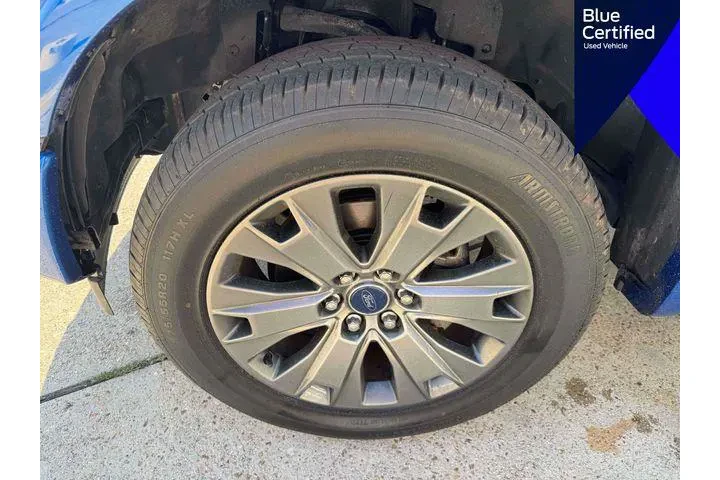 $22725 : Ford F-150 2017 4x4 Lariat 4 image 4