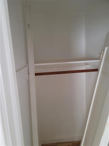 $1500 : Single Unit 500 Sq Ft Unit image 3