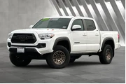 $38900 : Toyota Tacoma 2023 4x4 TRD O thumbnail