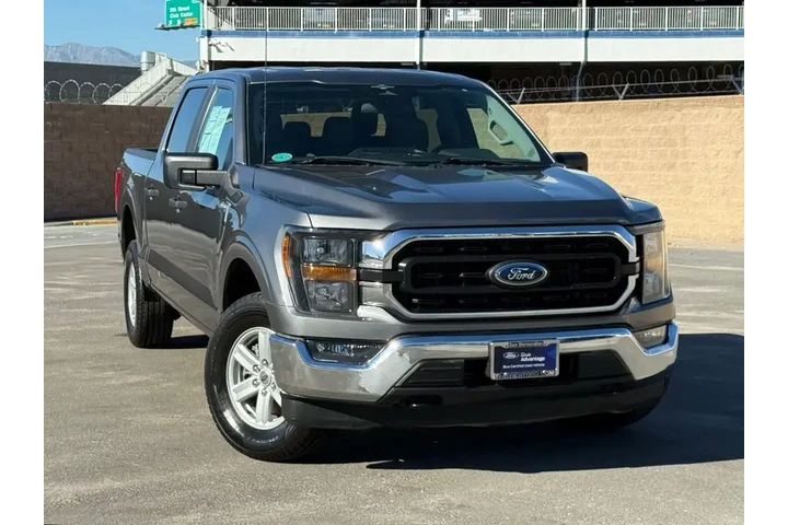 $34989 : Ford F-150 2023 4x4 XLT 4dr image 3