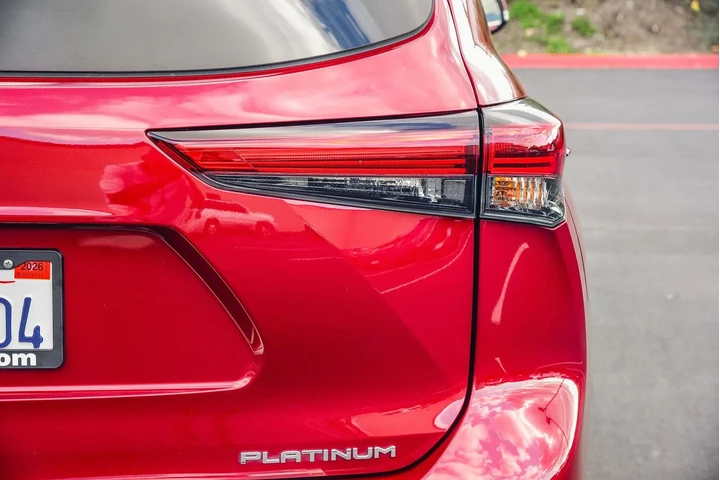 $37491 : Toyota Highlander 2023 Plati image 8