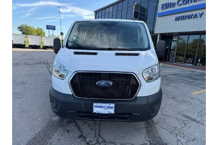 $31988 : Ford Transit 2022 250 3dr SW image 4