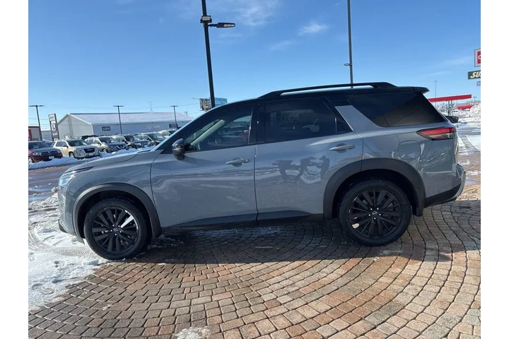 $25999 : 2022 Pathfinder SL image 8