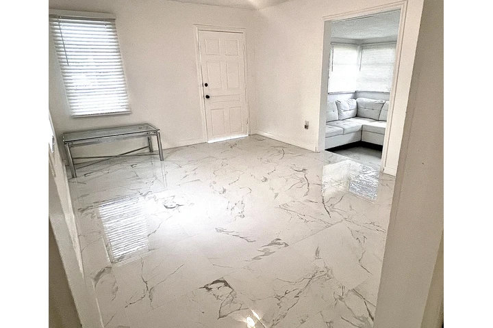 $3400 : Linda Casita en Coral Gables image 4