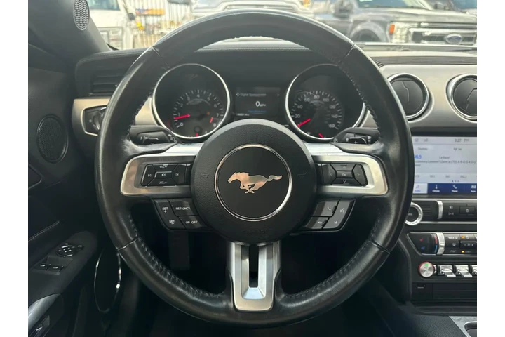 2022 Mustang GT Premium Coupe image 7