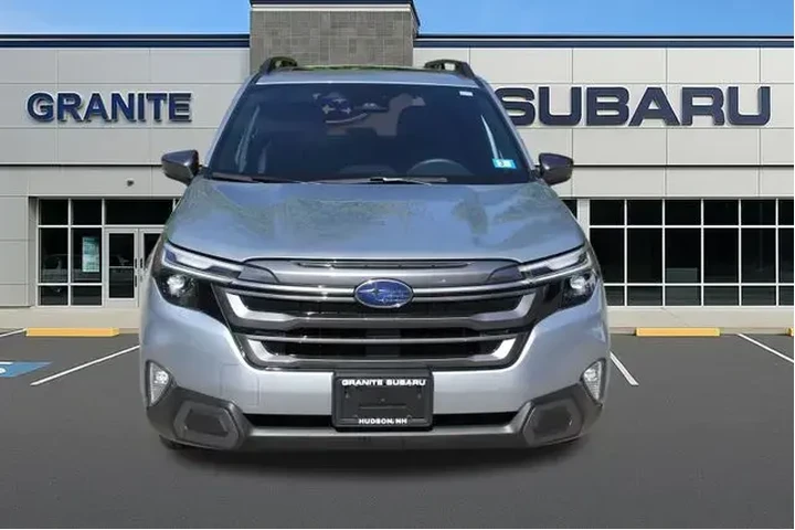 $34490 : Subaru Forester 2025 AWD Lim image 5