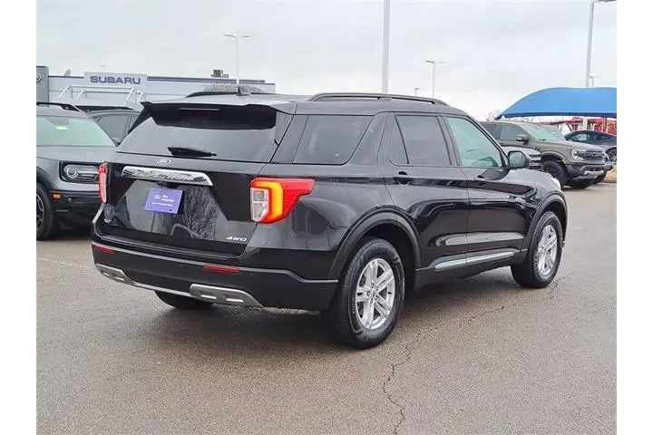 $32025 : Ford Explorer 2023 AWD XLT 4 image 5