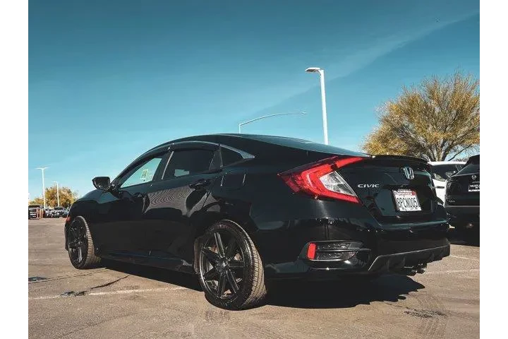 $16998 : Honda Civic 2019 Sport 4dr S image 5