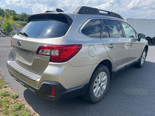 $17842 : PRE-OWNED 2018 SUBARU OUTBACK image 7