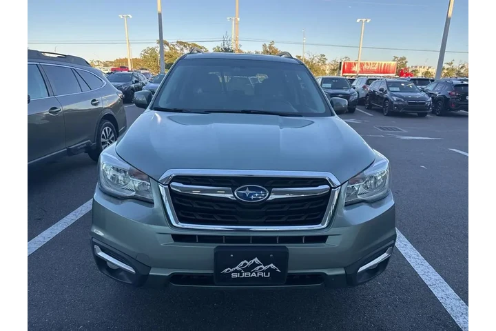 $16991 : Subaru Forester 2017 AWD 2.5 image 2