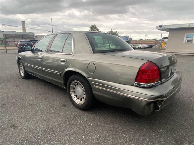 $3495 : 2000 Crown Victoria LX image 7