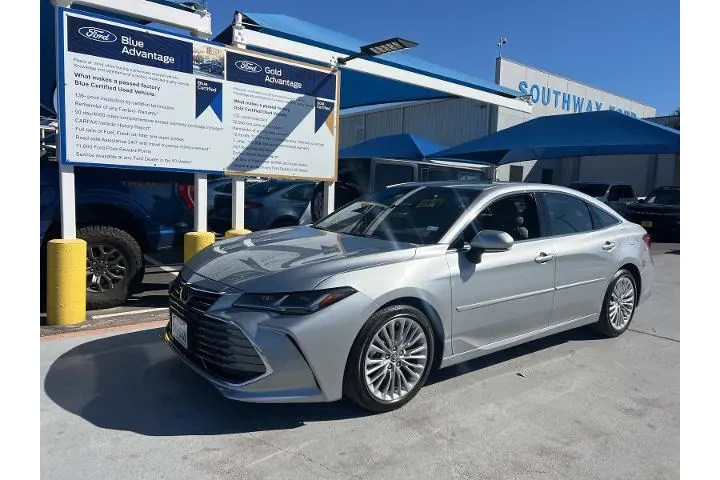 $29998 : Toyota Avalon 2020 Limited 4 image 2