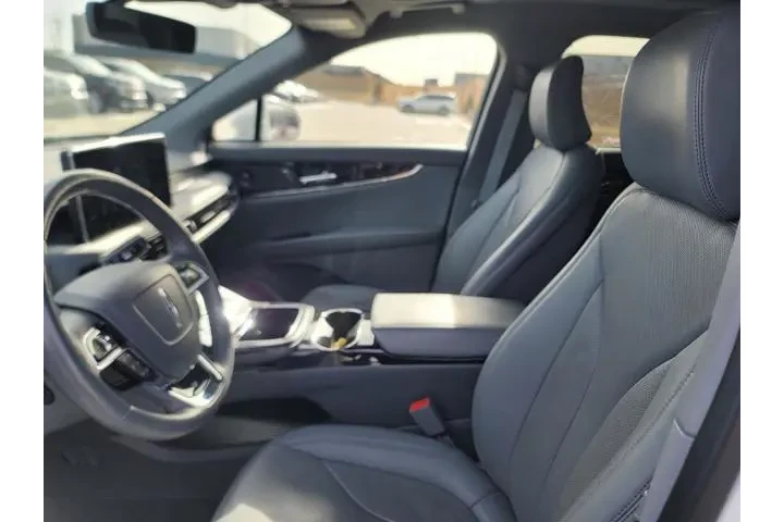 $30944 : Lincoln Nautilus 2022 AWD Re image 5