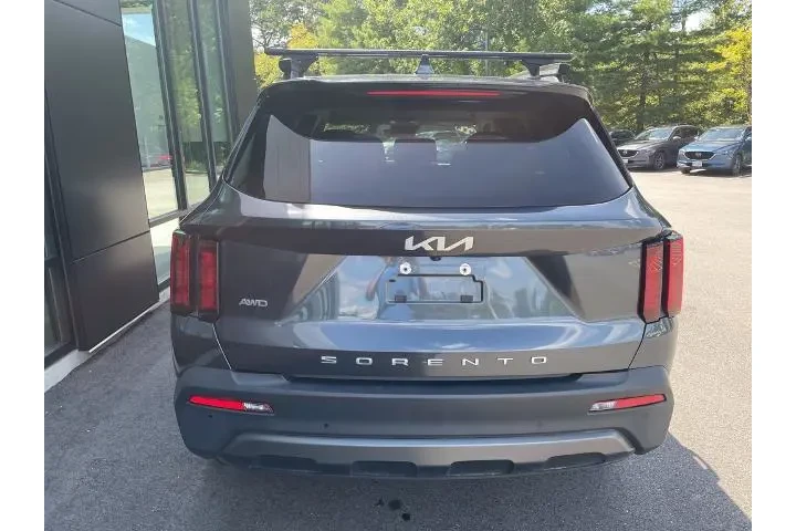 $21685 : Kia Sorento 2022 AWD X-Line image 7
