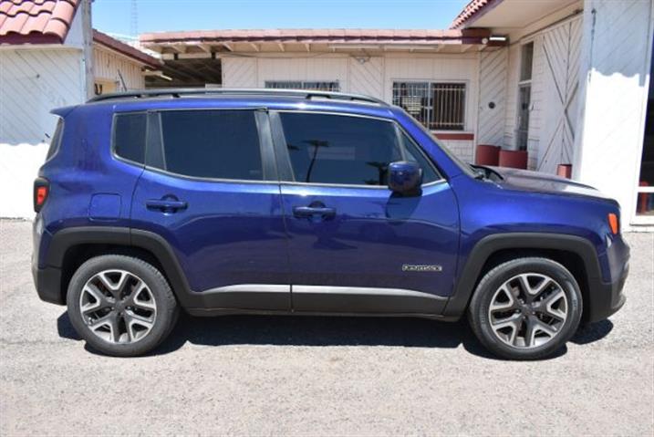 $11995 : 2018 Renegade Latitude FWD image 8