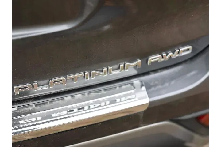 $34448 : Toyota Highlander 2023 AWD L image 7