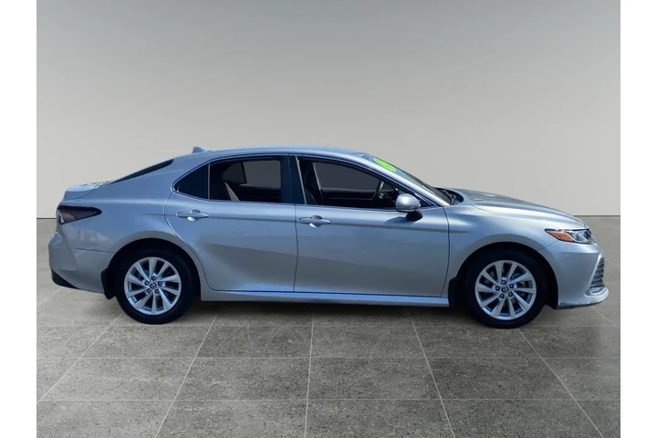$26783 : Toyota Camry 2023 LE 4dr Sed image 6