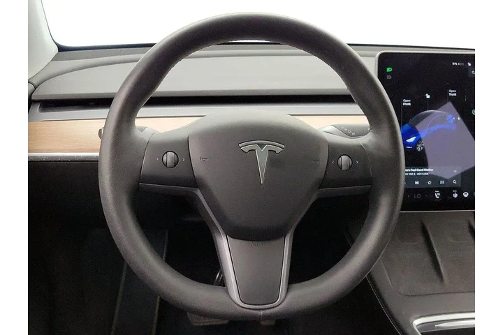 $30998 : Tesla Model Y 2021 AWD Long image 10