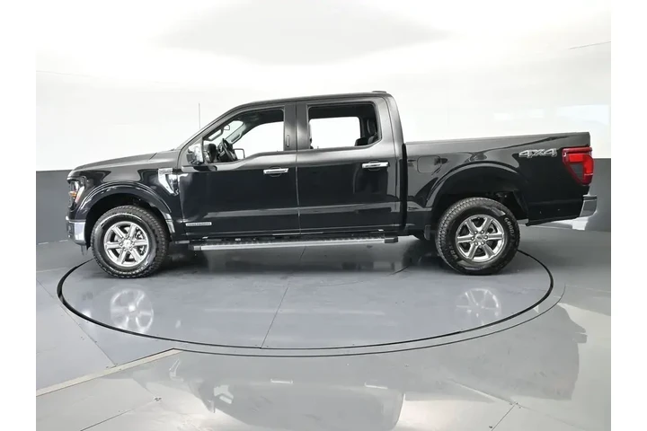 $38995 : Ford F-150 2024 4x4 XLT 4dr image 3