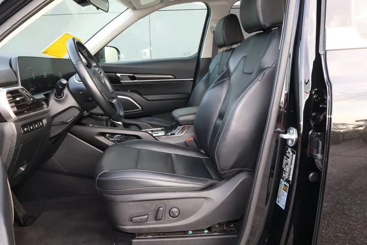 $35288 : 2025 Telluride S AWD image 7