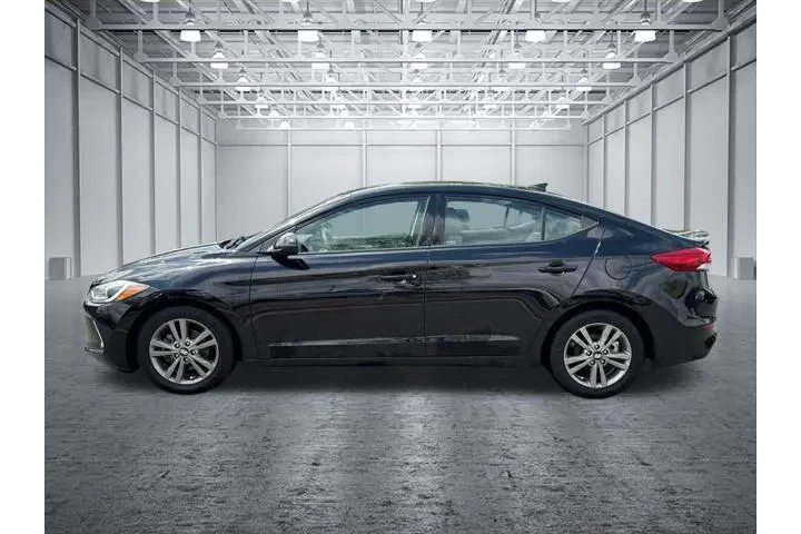 $10995 : Hyundai ELANTRA 2018 Value E image 4