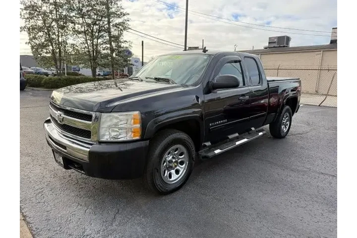 $6999 : Chevrolet Silverado 1500 201 image 3