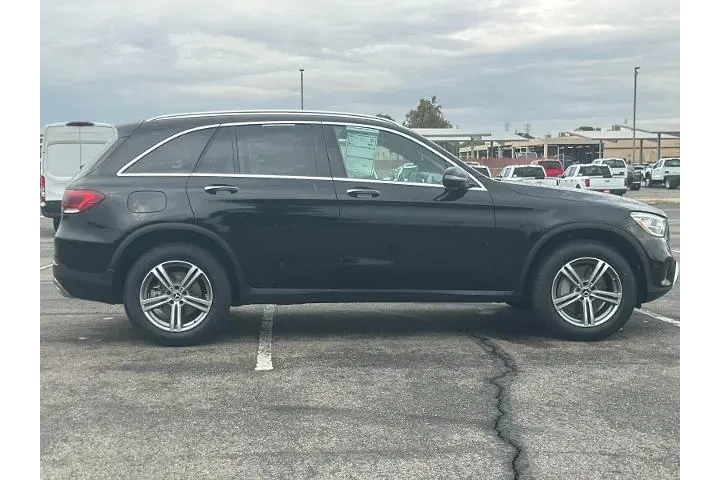 $24500 : Mercedes-Benz GLC 2021 GLC 3 image 2