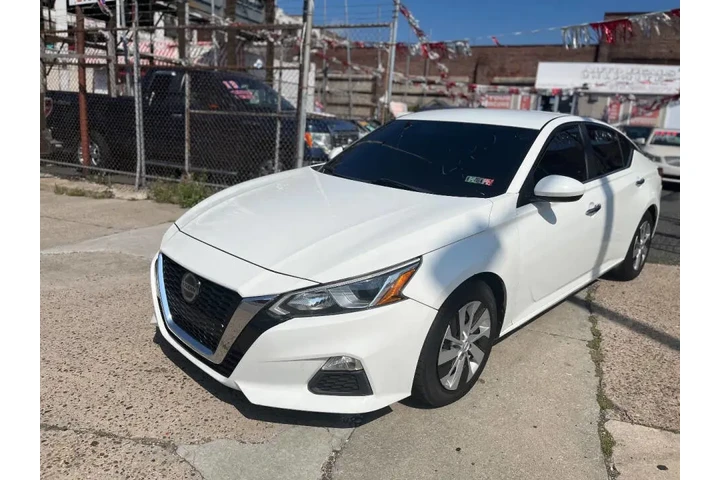 $8995 : 2019 Altima 2.5 S image 5