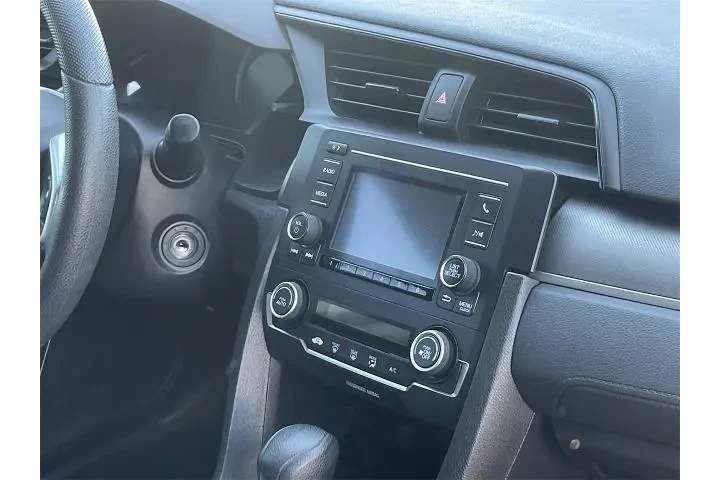 $14084 : Honda Civic 2018 LX 4dr Seda image 4