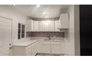 $1500 : Norwalk 3 - 1 Bath Available thumbnail