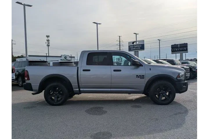 $27995 : Ram 1500 Classic 2024 4x2 SL image 4