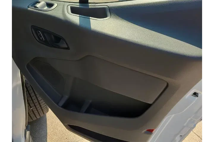 $38049 : Ford Transit 2024 350 XL 3dr image 8