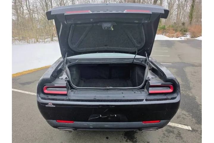 $26900 : 2023 Challenger SXT image 10