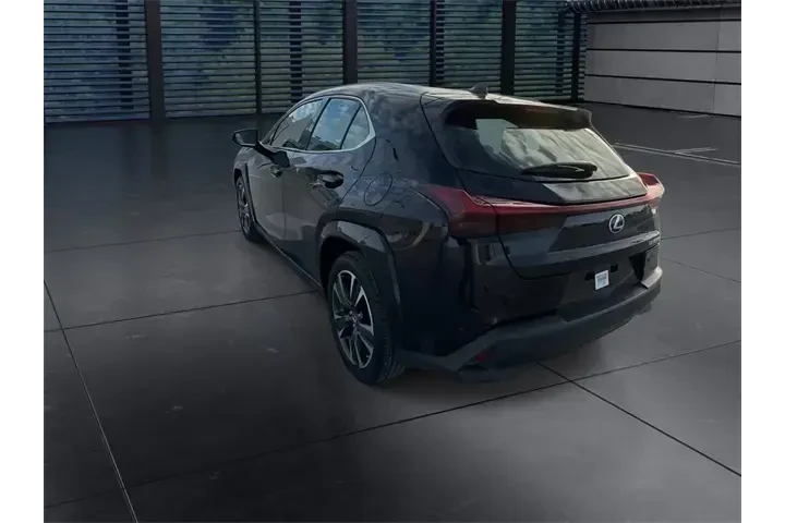 $31688 : Lexus UX 250h 2023 Premium 4 image 6