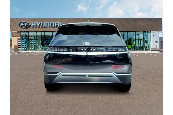 $27990 : Hyundai IONIQ 5 2024 SEL 4dr image 6