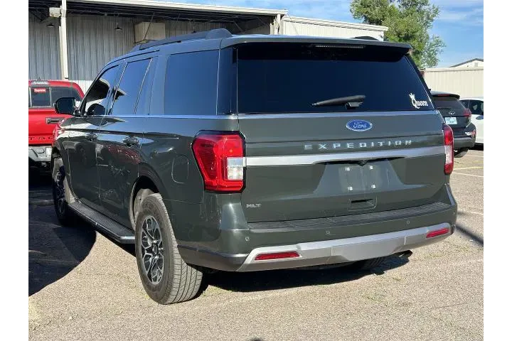 $35995 : Ford Expedition 2022 4x4 XLT image 5