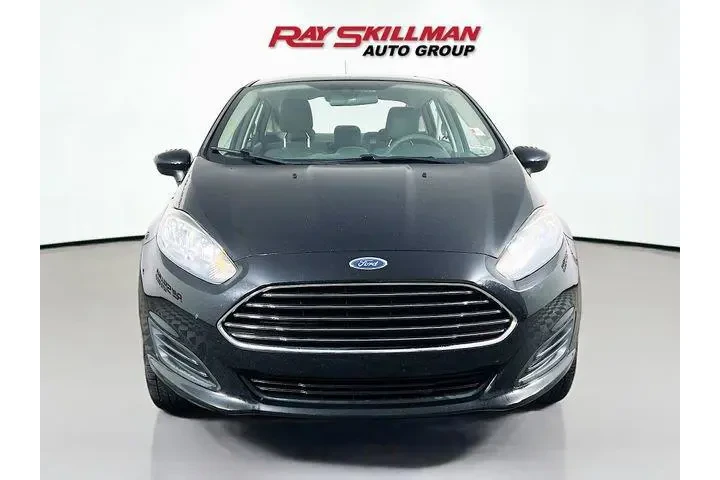 $10975 : Ford Fiesta 2017 SE 4dr Seda image 1
