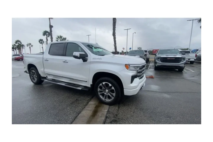 $55900 : 2025 Silverado 1500 image 2
