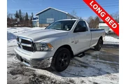 $22965 : Ram 1500 Classic 2019 4x4 SL thumbnail
