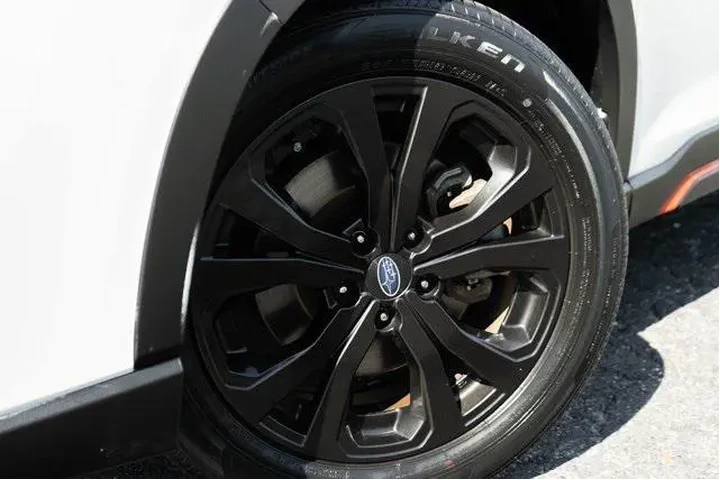 $22555 : Subaru Forester 2019 AWD Spo image 2