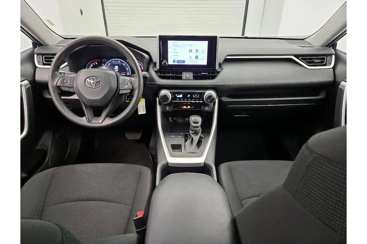 $26998 : Toyota RAV4 2024 AWD LE 4dr image 9