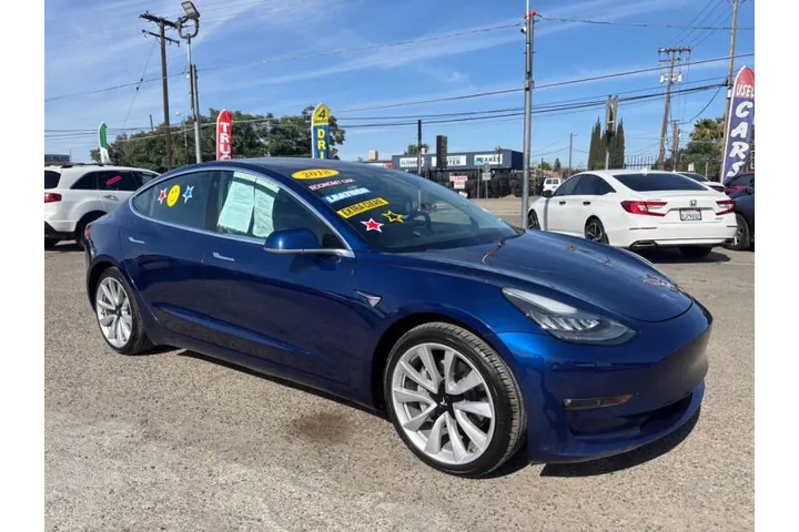 $22599 : 2018 Model 3 Long Range image 3