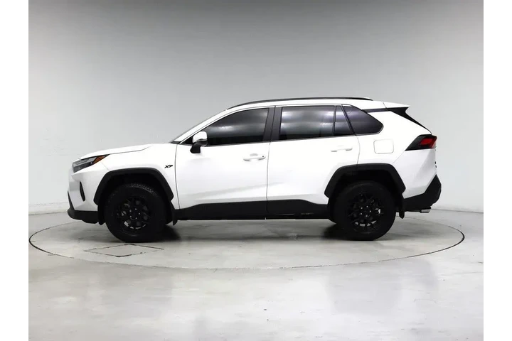 $30998 : Toyota RAV4 2024 XLE 4dr SUV image 3