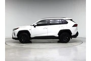$30998 : Toyota RAV4 2024 XLE 4dr SUV thumbnail